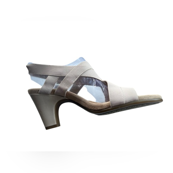 A2 by Aerosoles Unique Comfort System Heels Size 10.5 - Picture 6 of 16
